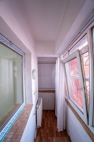 Dristor, Ramnicu Valcea, garsoniera la parter cu balcon