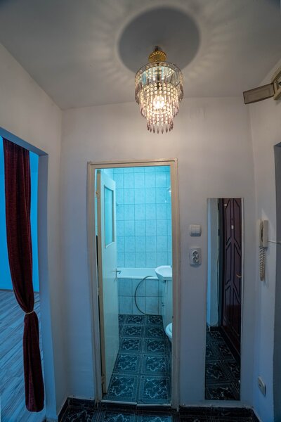 Dristor, Ramnicu Valcea, garsoniera la parter cu balcon